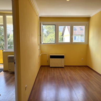 2 szoba + étkezős, 59 m2-es igényes lakás belvárosban