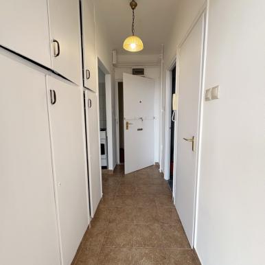 2 szobás, erkélyes lakás gyönyörű belvárosi panorámával