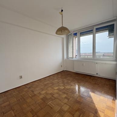 2 szobás, erkélyes lakás gyönyörű belvárosi panorámával