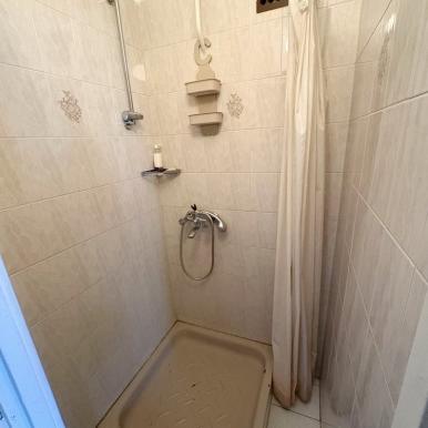 3 szoba + nappalis + étkezős sorház Kertvárosban