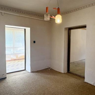 3 szobás, tágas, hangulatos családi ház Felsőpárton