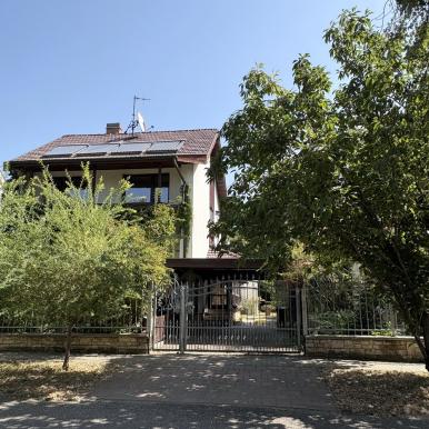 KURCA-PARTI CSALÁDI HÁZ CSODÁS PANORÁMÁVAL