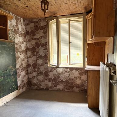 Magyartésen 85 m2-es tanya 5755 m2-es területtel