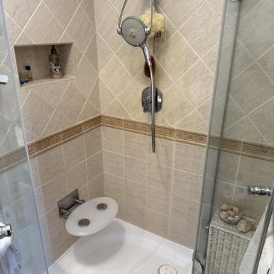 Megkapóan egyedi és elegáns családi ház Kertvárosban