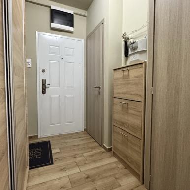 Prémium minőségű, belső kétszintes lakás belvárosban