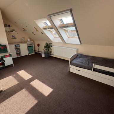 Prémium minőségű, belső kétszintes lakás belvárosban